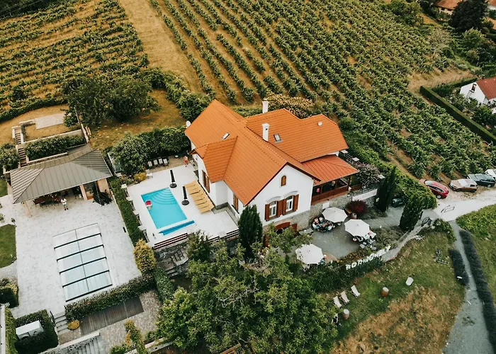 וילה Badacsony Ria בדקסוניטומאי